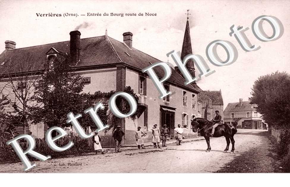 entree du bourg, route de Noce