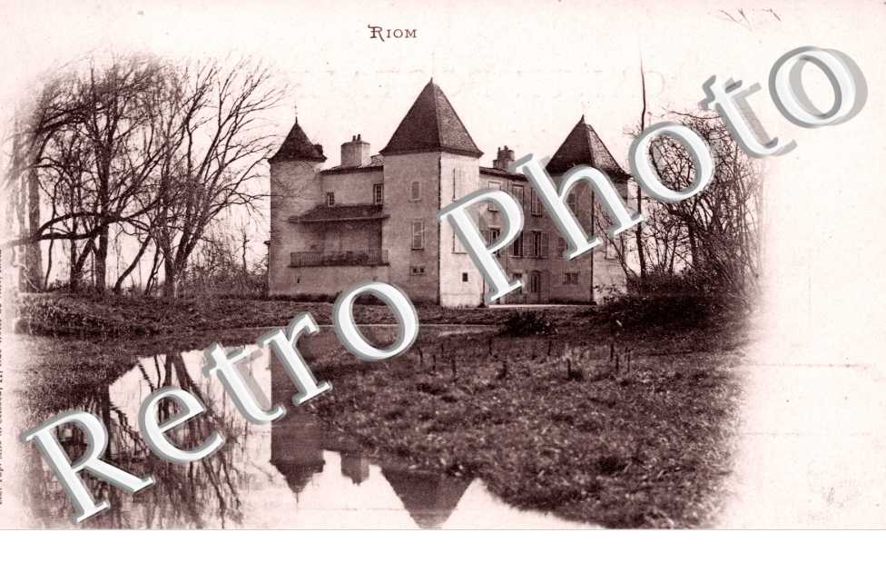 Riom, Macholles
