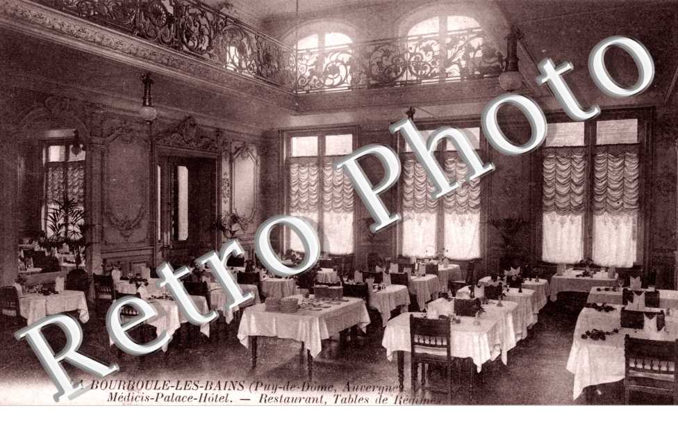 Medicis Palace Hotel, Restaurant