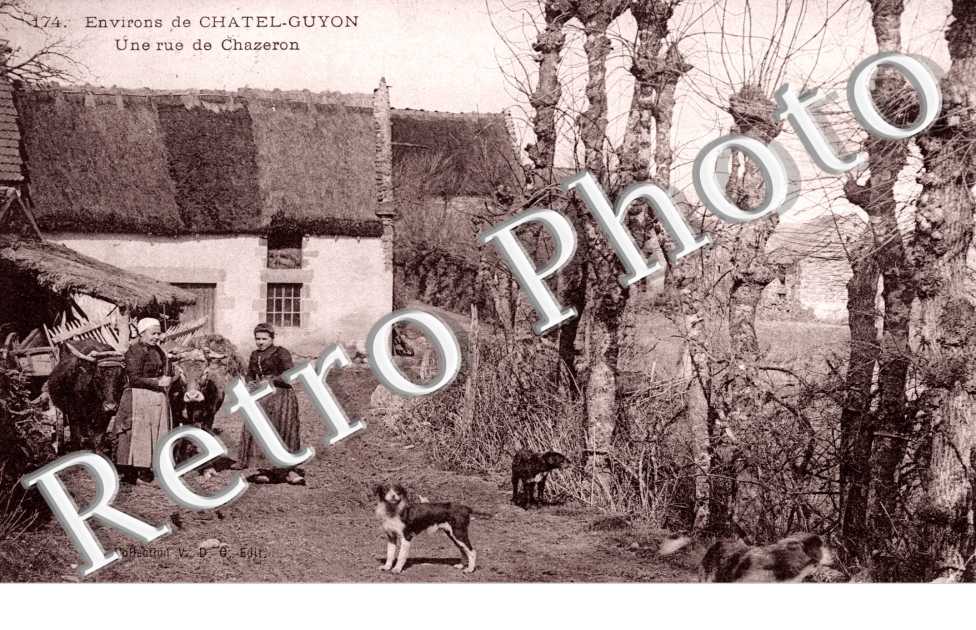 Une Rue de Chazeron
