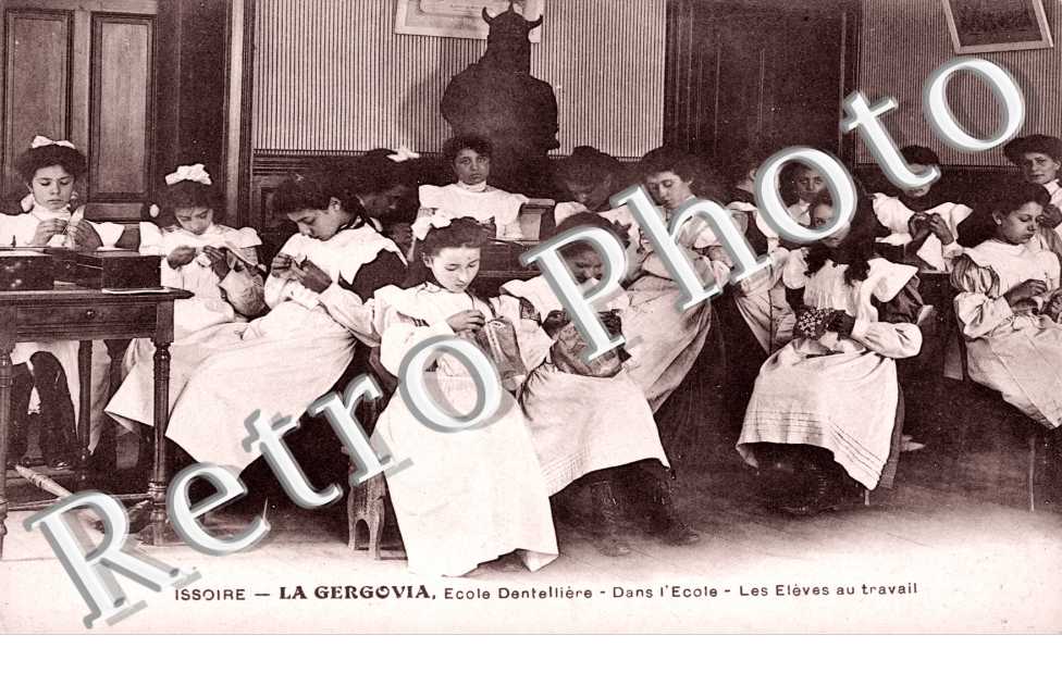 la Gergovia, Ecole Dentelliere