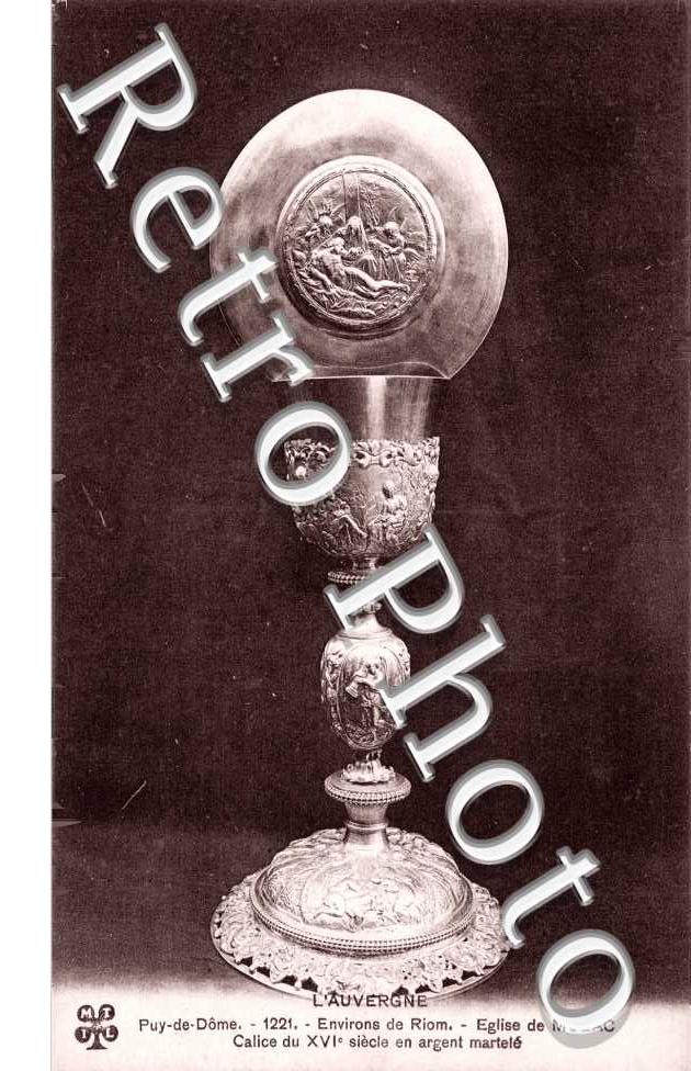 Calice du XV siecle en argent martele