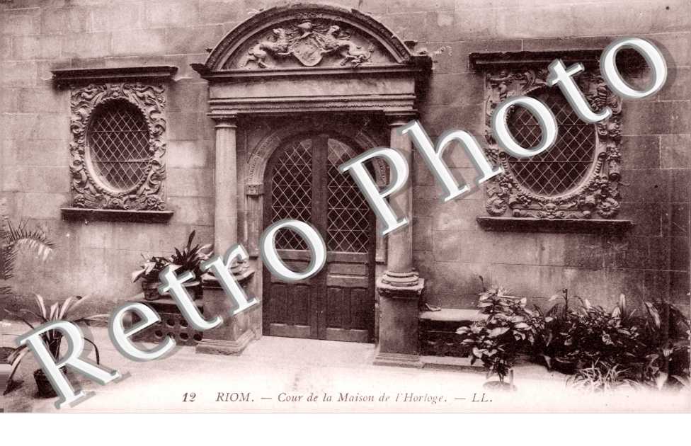 Cour de la Maison de l&#039;Horloge