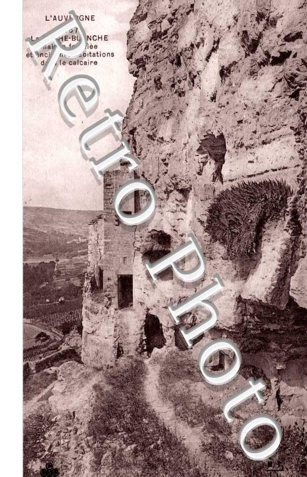 maison fortifiee et anciennnes habitations dans le calcaire