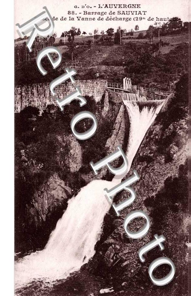barrage de Sauviat, cascade de la vanne de decharge
