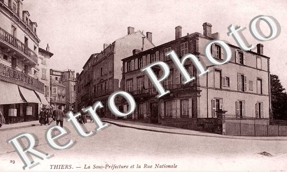 La Sous prefecture et la Rue Nationale