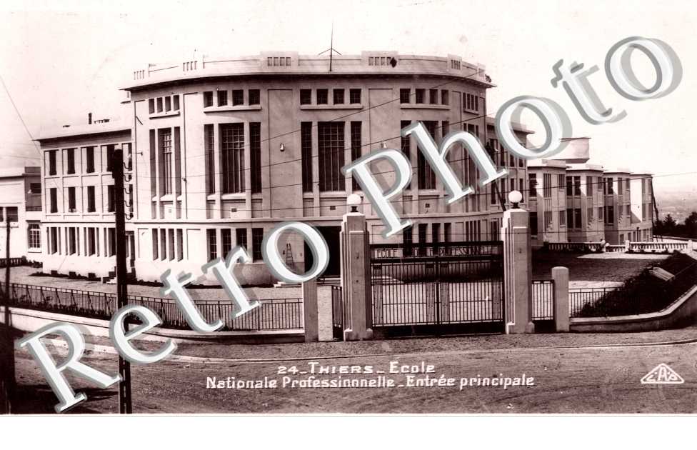 Ecole Nationnale Professionnelle - Entree Principale