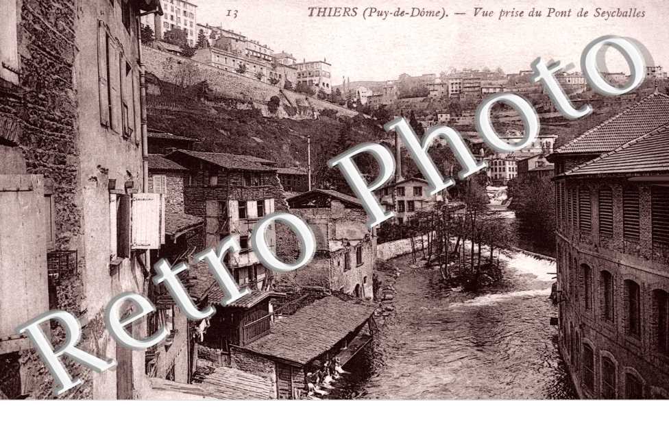 vue prise du Pont de Seychalles