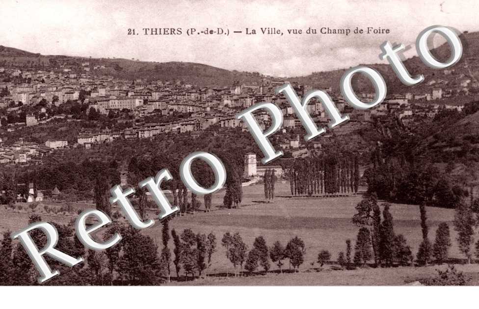 La ville vue du champ de foire