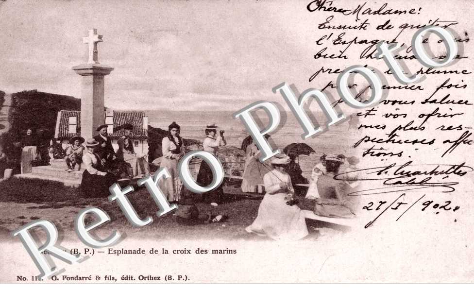 esplanade de la Croix des marins
