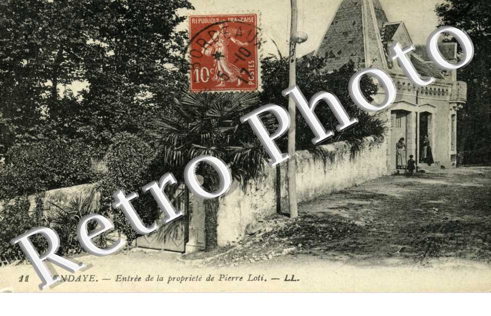 Entree de la propriete de Pierre Loti