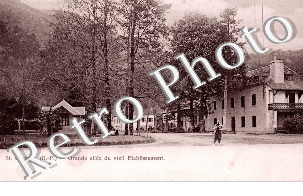Grande Allee du vieil Etablissement