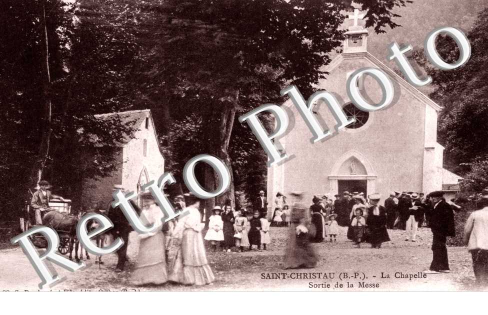 La Chapelle, sortie de la Messe