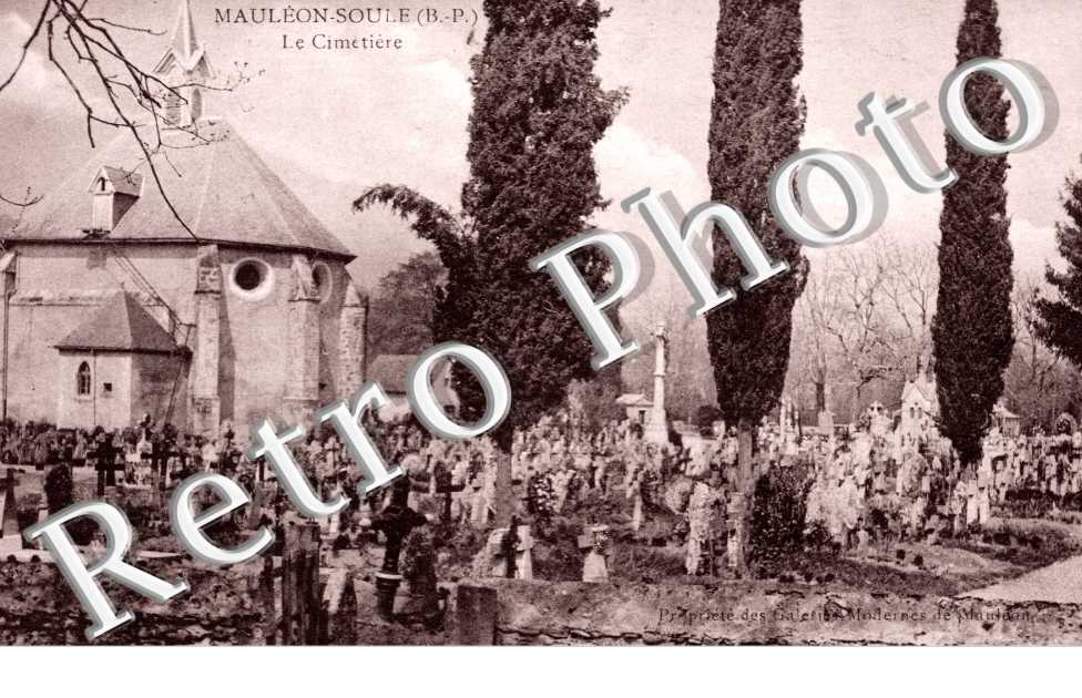 Mauleon Soule, le Cimetiere