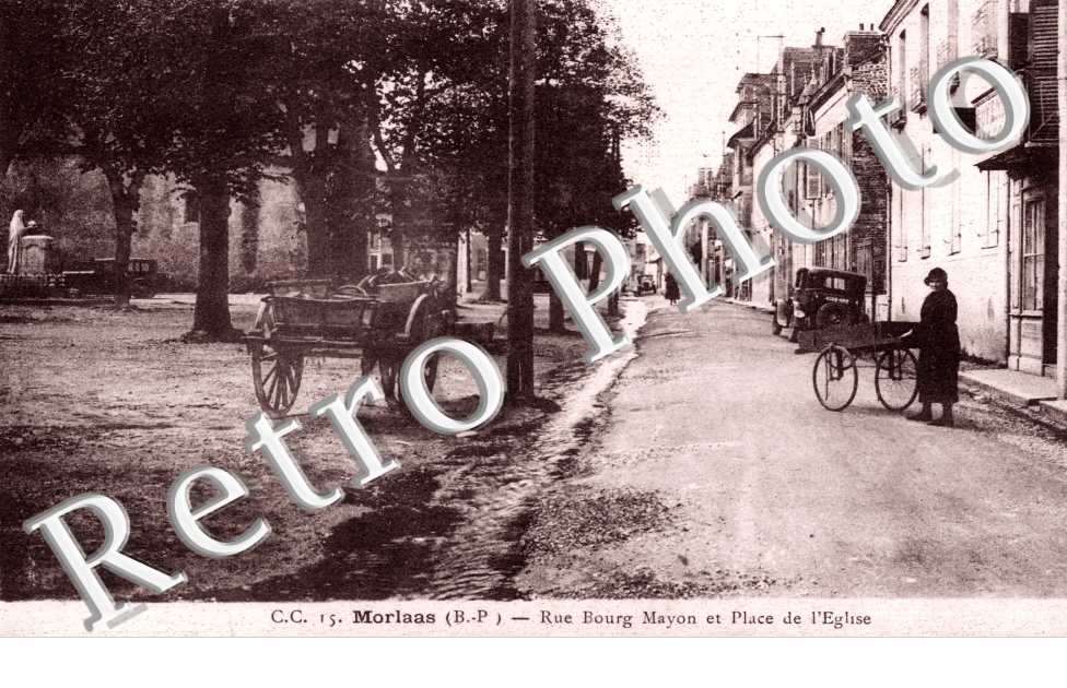 Rue Bourg Mayon et place de l&#039;eglise