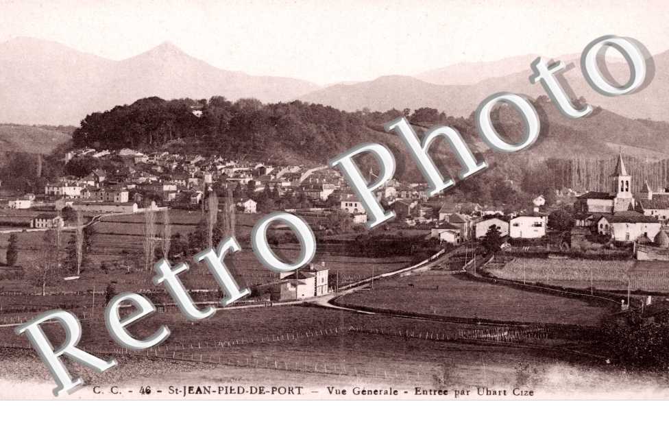 Vue Generale, Entree par Uhart Cize