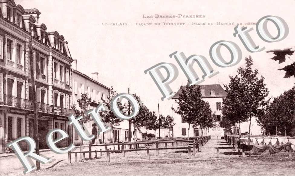 Place du Marche au Betail, Facade du Trinquet