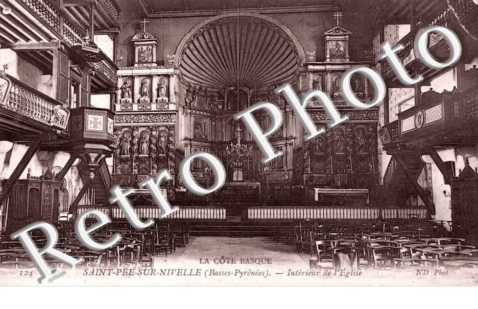 Interieur de l&#039;eglise