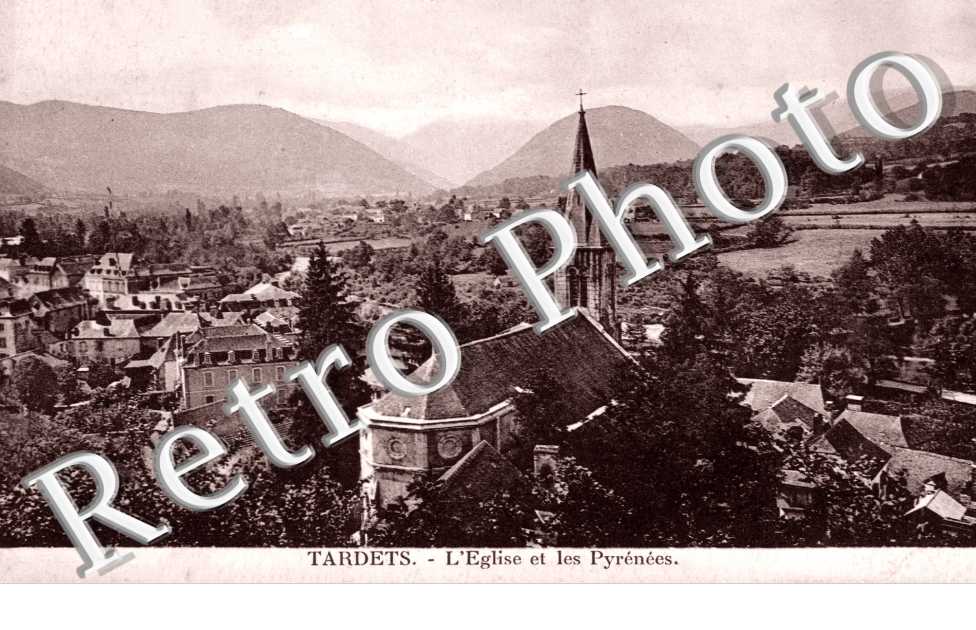 l'Eglise et les Pyrenees
