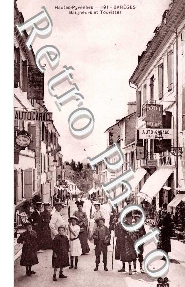 Baigneurs et Touristes