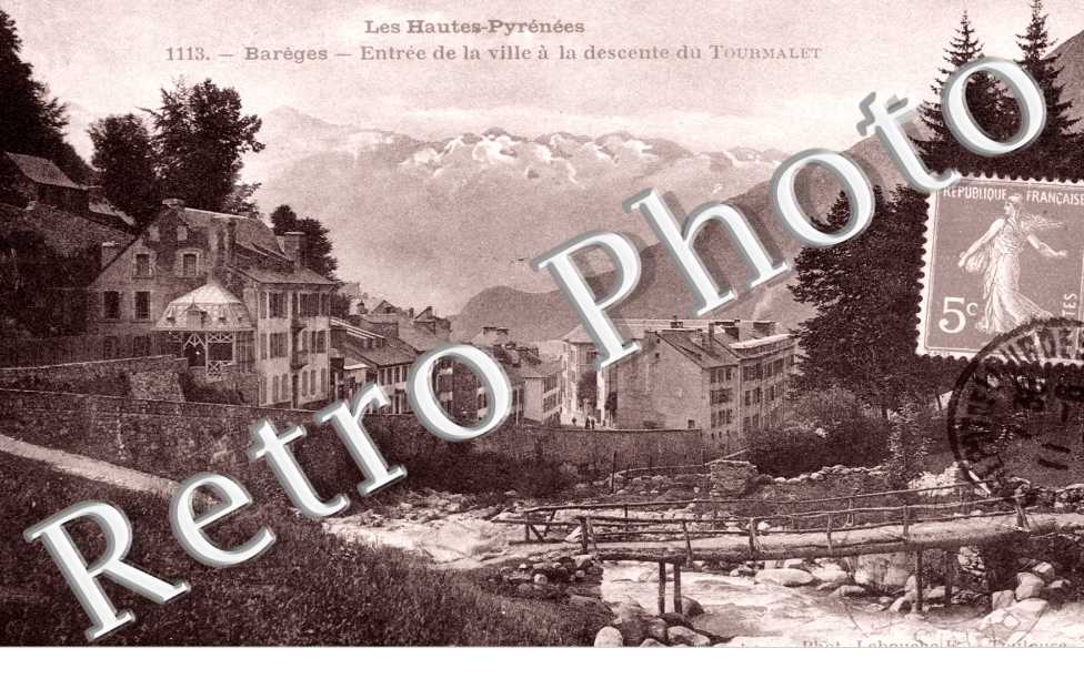 Entree de la Ville a la descente du Tourmalet