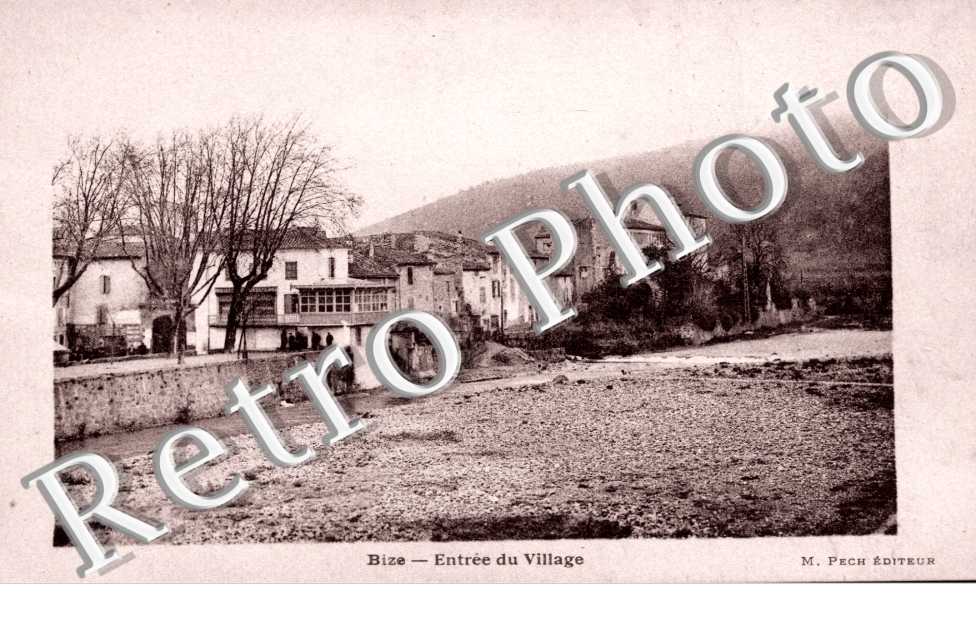 lentree du village