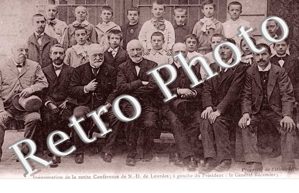 Inuaguration de la petite conference