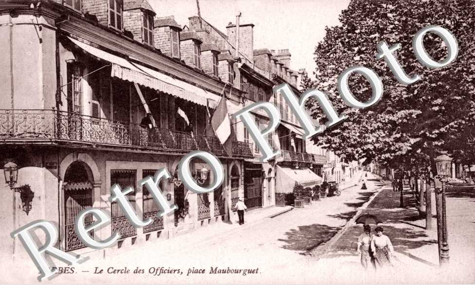 le Cercle des Officiers place Maubourguet