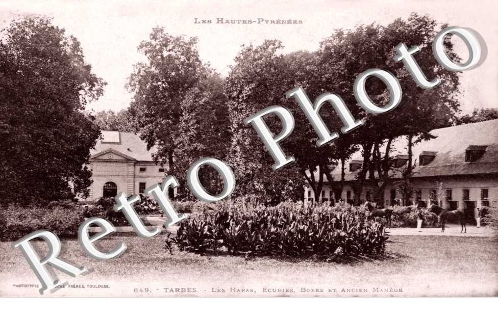 Les Haras - Ecuries, boxes et ancien manege