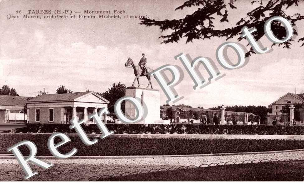 Monument Foch