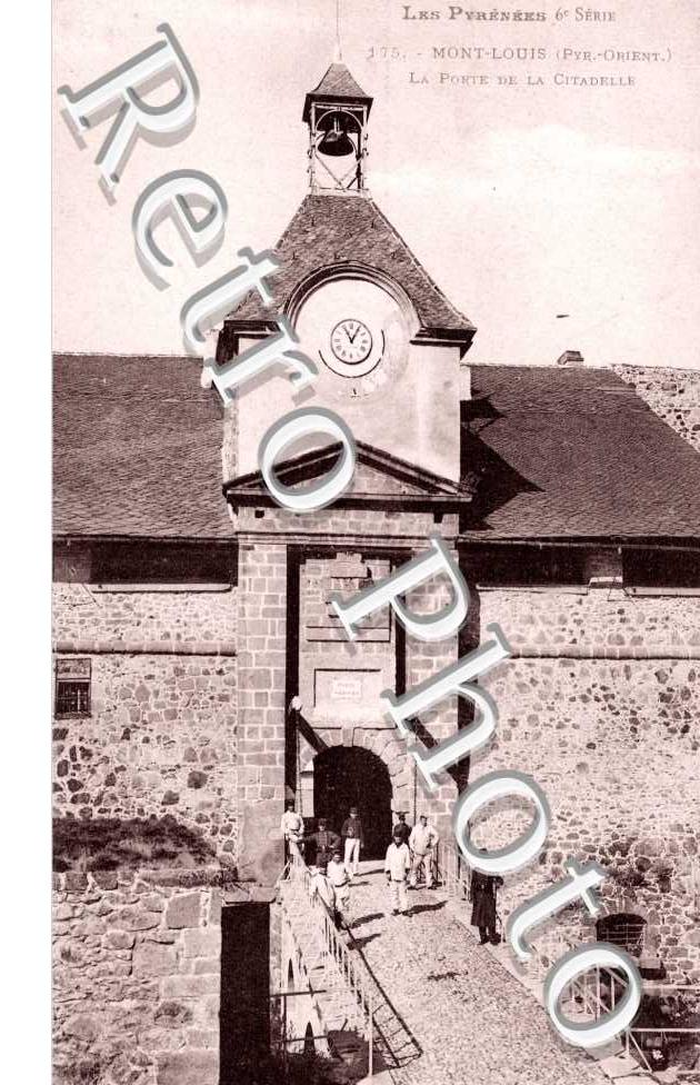 la porte de la citadelle