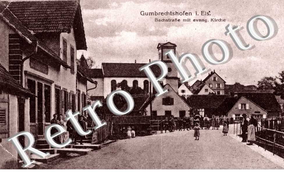 Bachstrasse mit evangelische Kirche