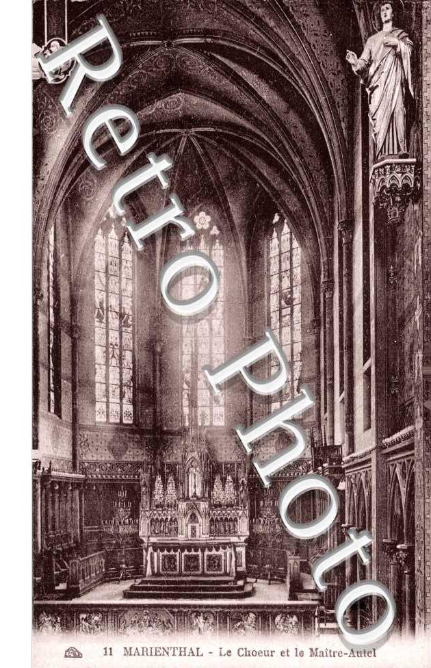 Interieur de l&#039;eglise