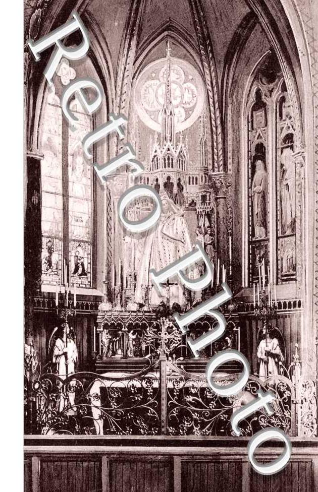 Interieur de l&#039;eglise