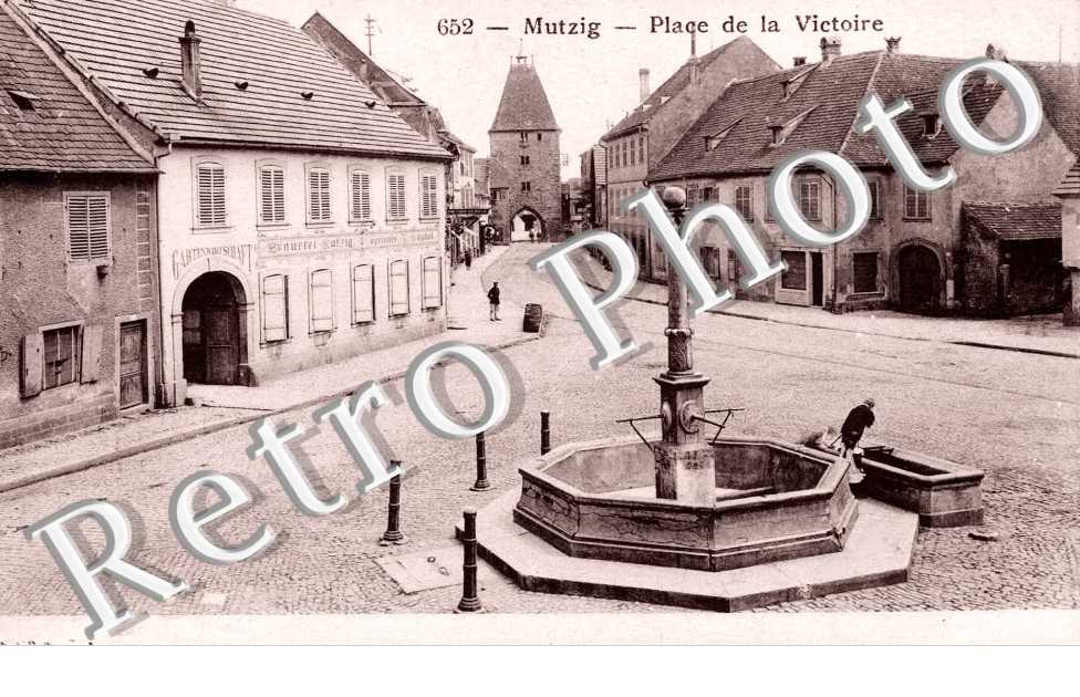 la Place de la Victoire