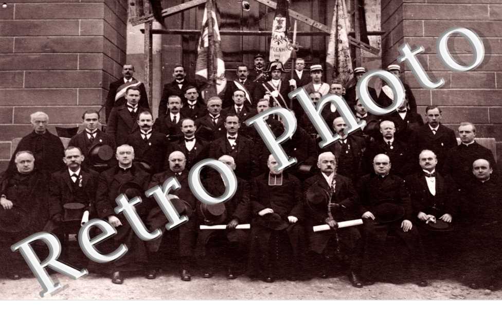 Groupe d'Hommes