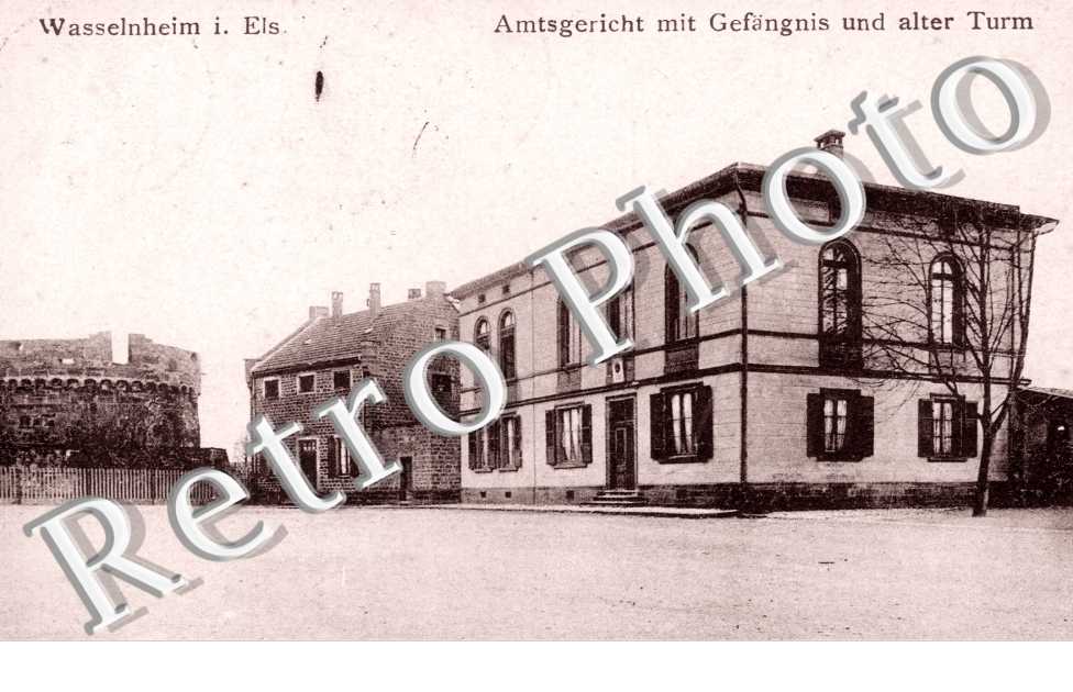 Amtsgericht mit Gefangnis und alter Turm