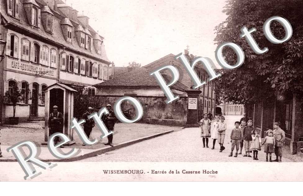 Entree de la Caserne Hoche