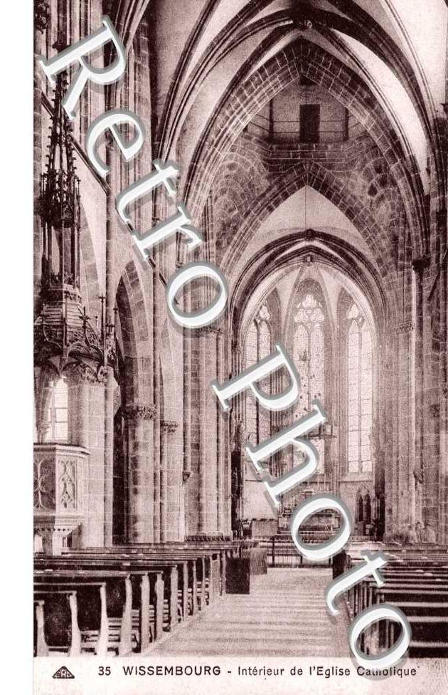 Interieur de l&#039;eglise
