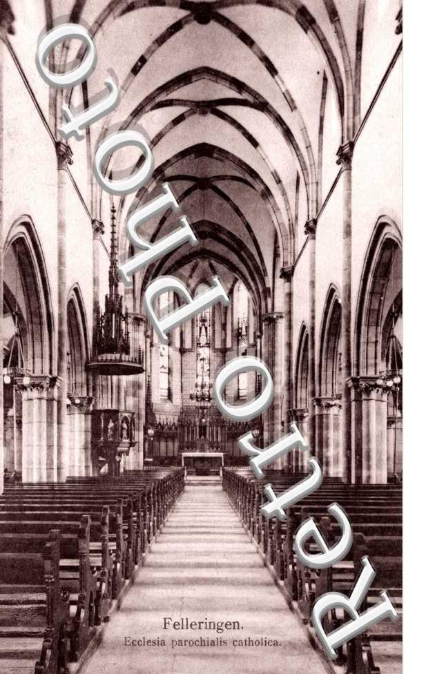 interieur de l&#039;eglise