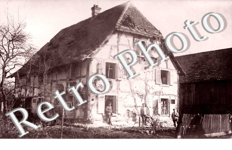 ( une maison en ruines )