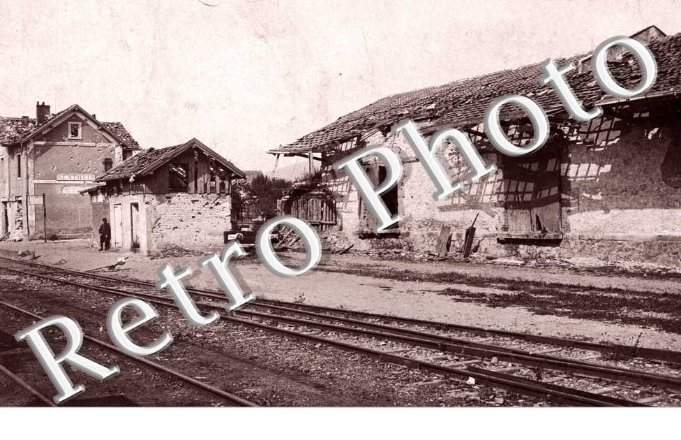 la gare en ruines