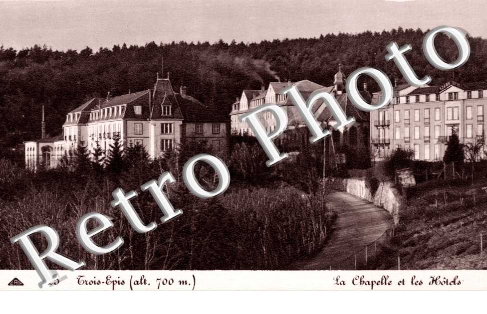 La chapelle et les hotels