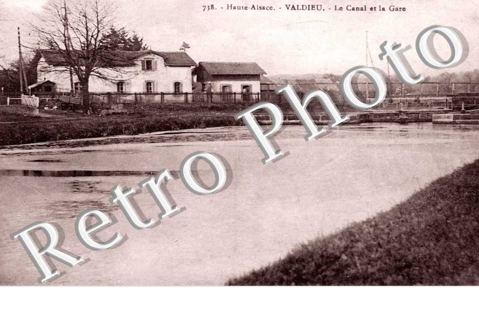 Le Canal et la Gare