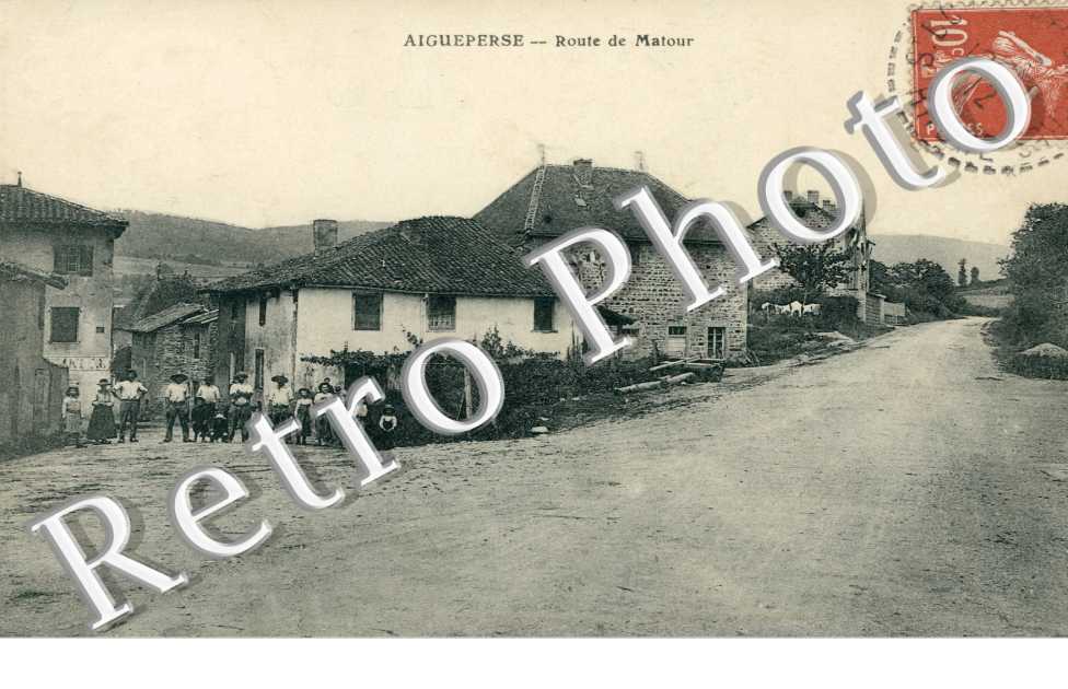 route de Matour