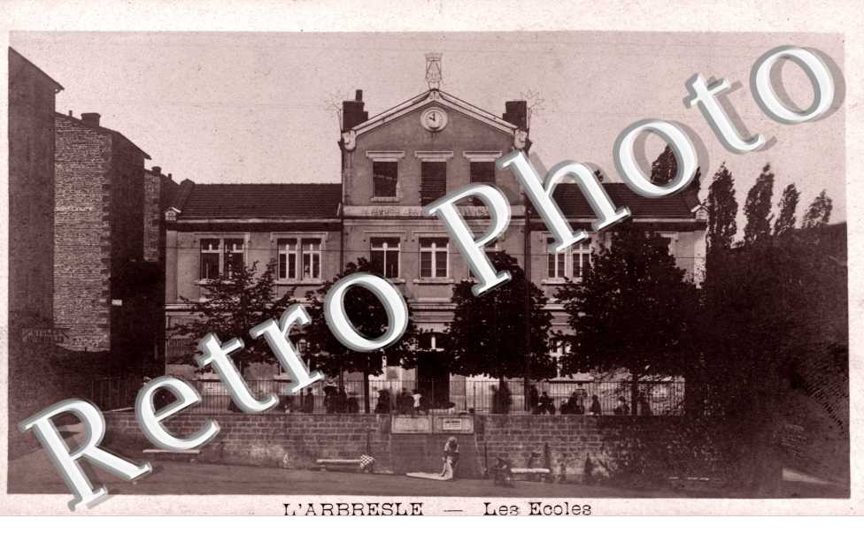 Les Ecoles