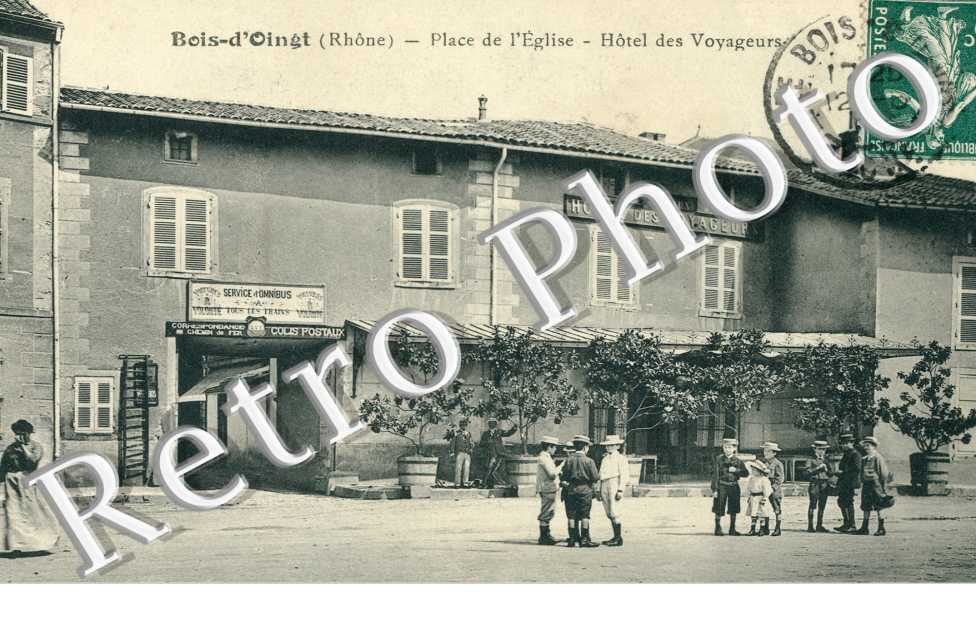 Place de l'eglise - Hotel des voyageurs