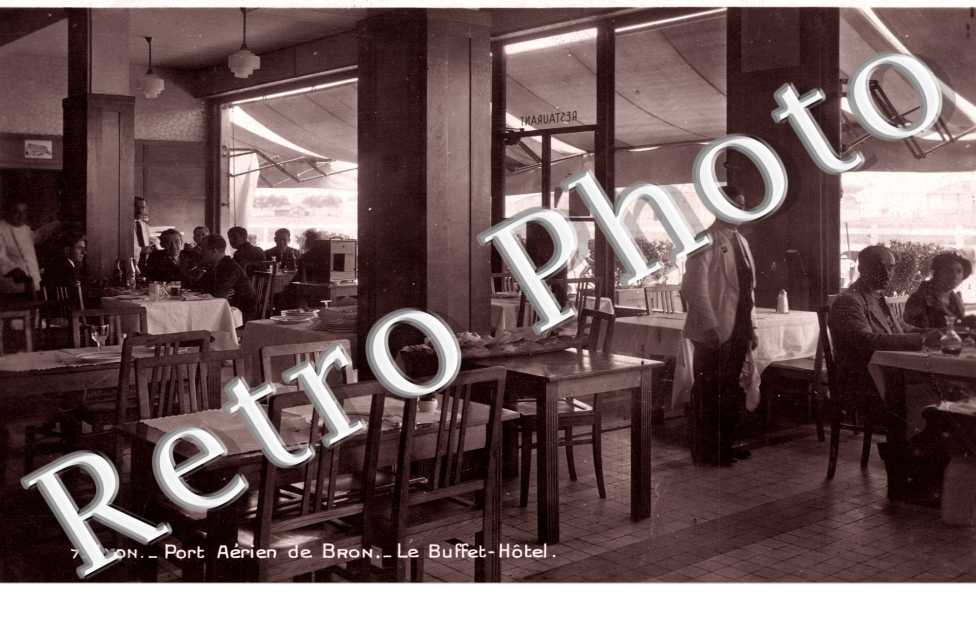 Port Aerien, Le Buffet Hotel