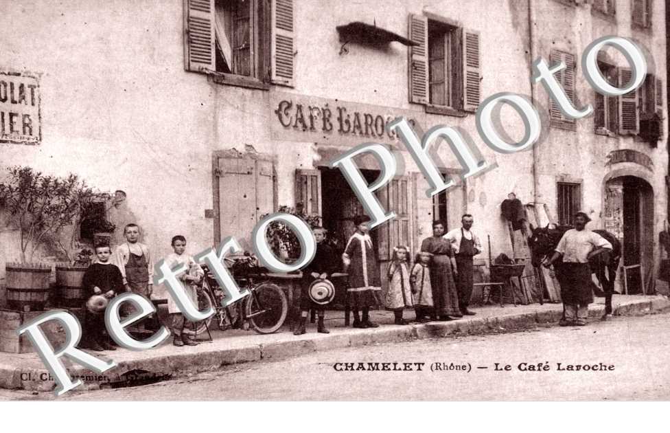 le Cafe Laroche