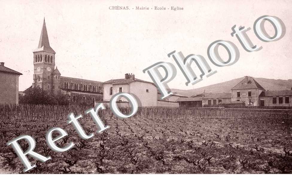 Mairie, Ecole et Eglise
